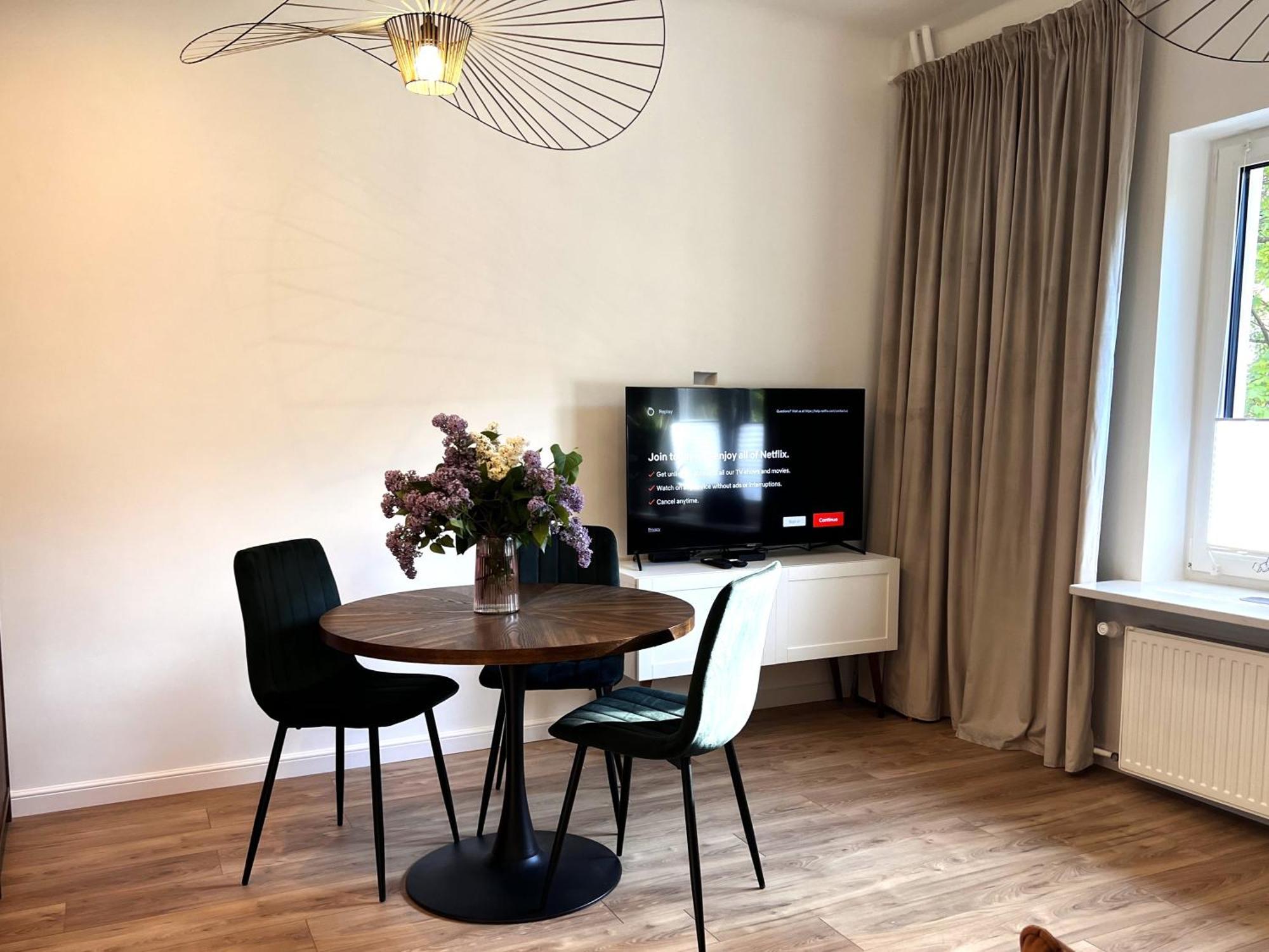 Appartement Warszawa Srodmiescie Pl. Zbawiciela Extérieur photo